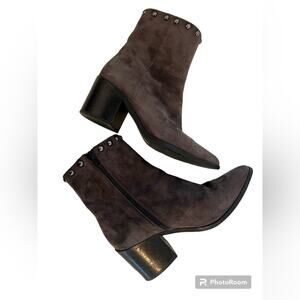 Grey Suede Italian Boots - Size 7.5